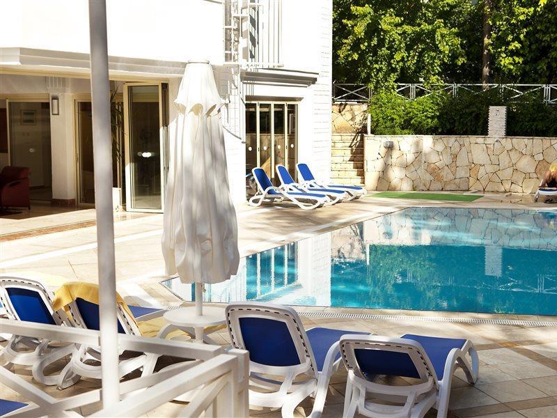 Villa Adora Beach Side Exteriér fotografie